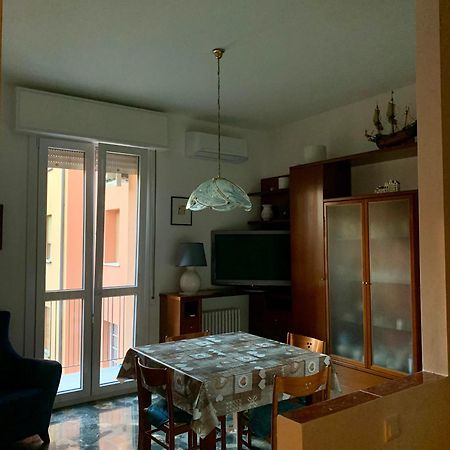Comfortable Apartament 2 Bedroom Suitable 2-5 Pax Bologna Eksteriør billede