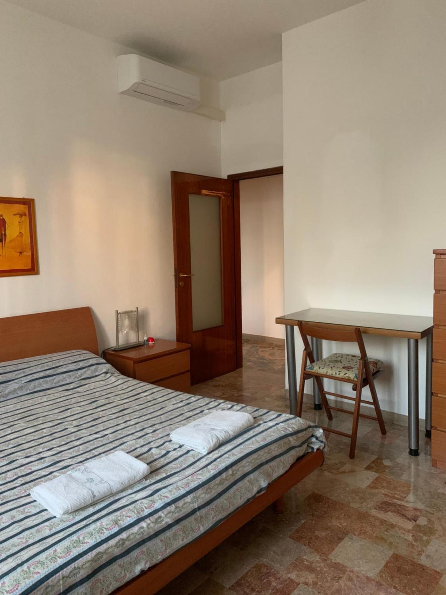 Comfortable Apartament 2 Bedroom Suitable 2-5 Pax Bologna Eksteriør billede